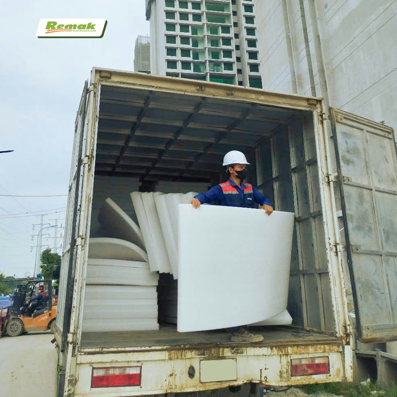 Dựa án sử dụng cả xốp chèn khe co giãn bê tông dày 70mm và loại 100mm của Remak tuỳ từng vị trí